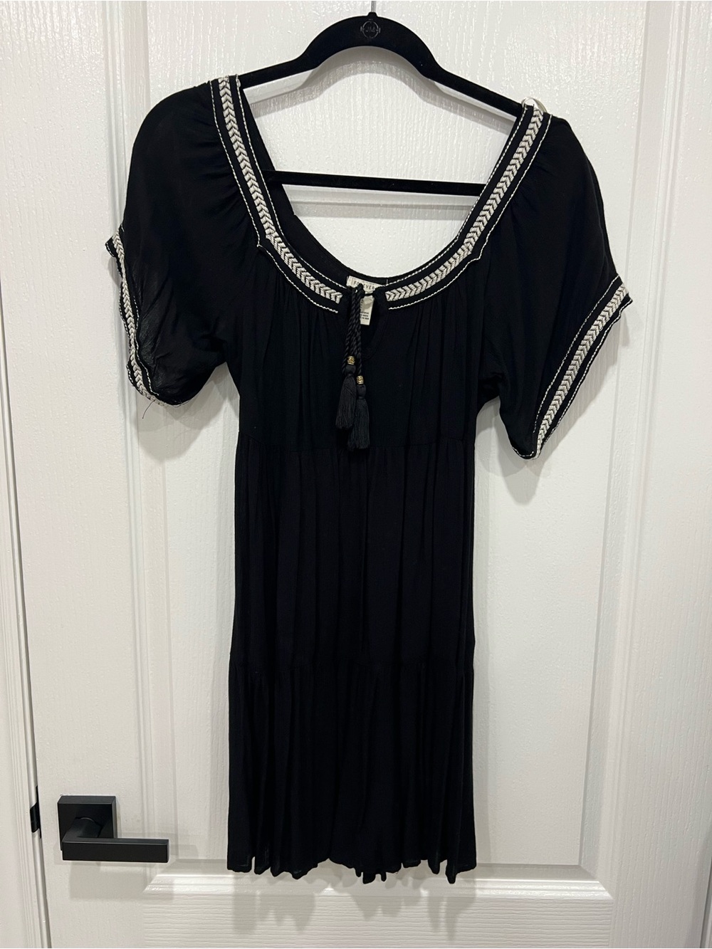 Bohemian Embroidered Scoop Neck Women's Dress